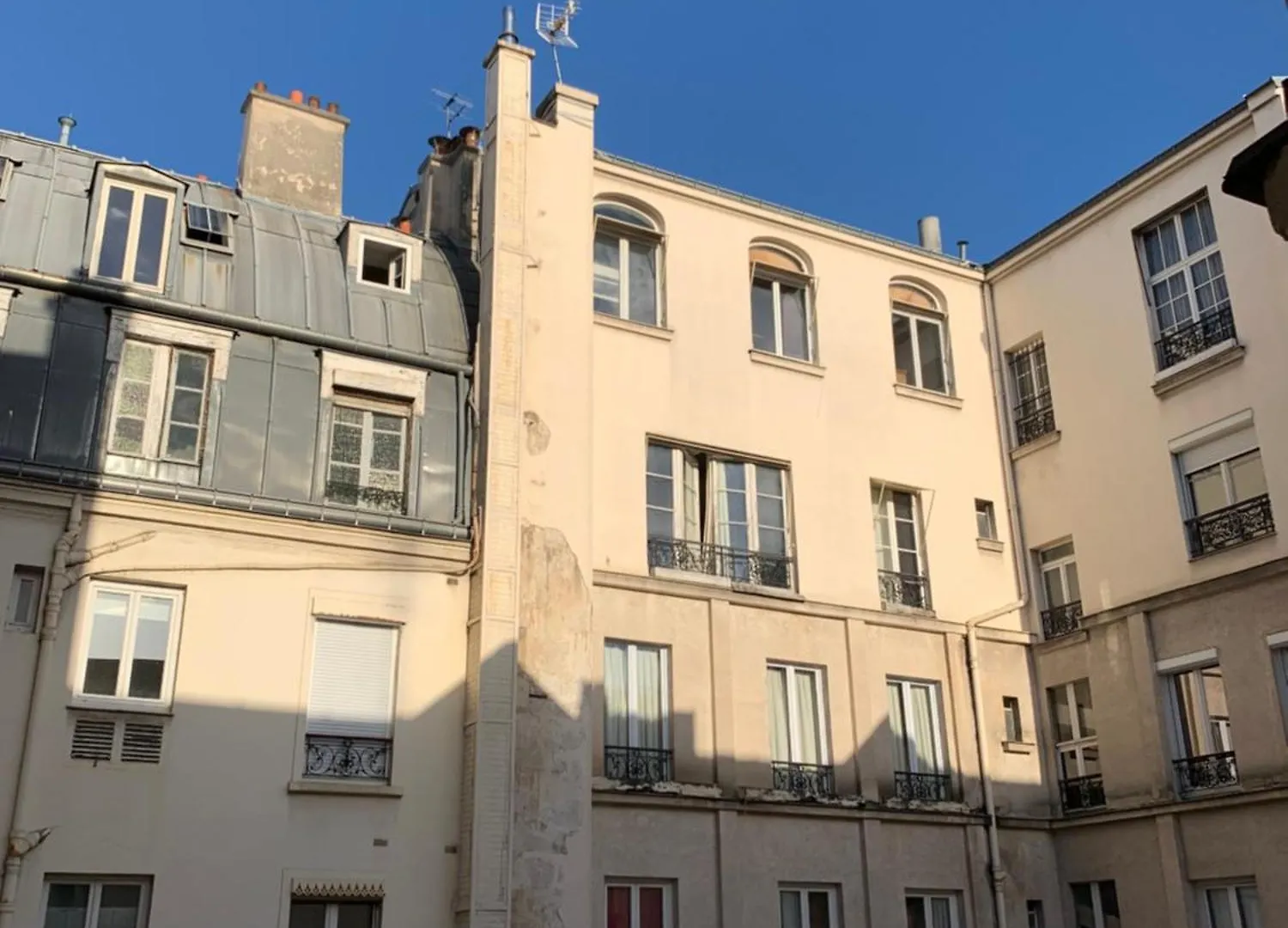 Chaleureux 3 Pieces Haussmanien Au Coeur Du Quartier Latin Apartment Paris